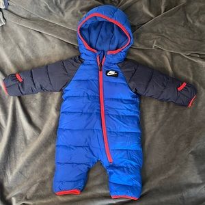 Nike snow suit